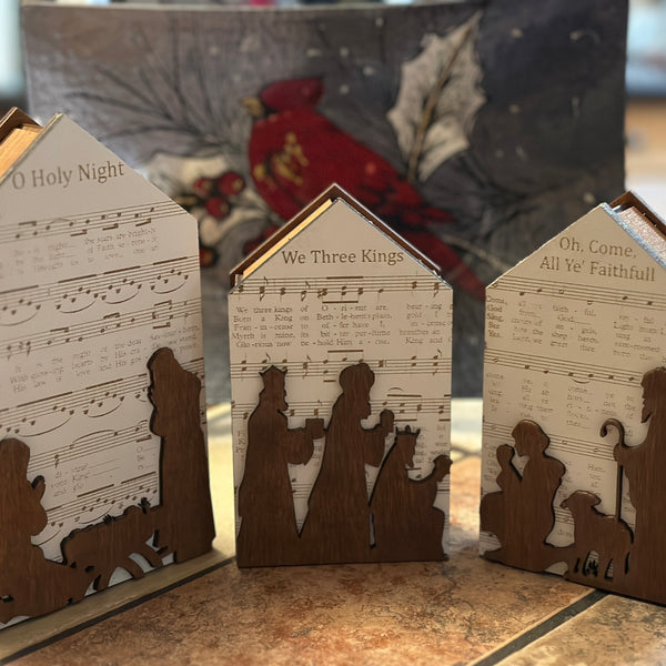 Nativity Scene Shelf Sitter
