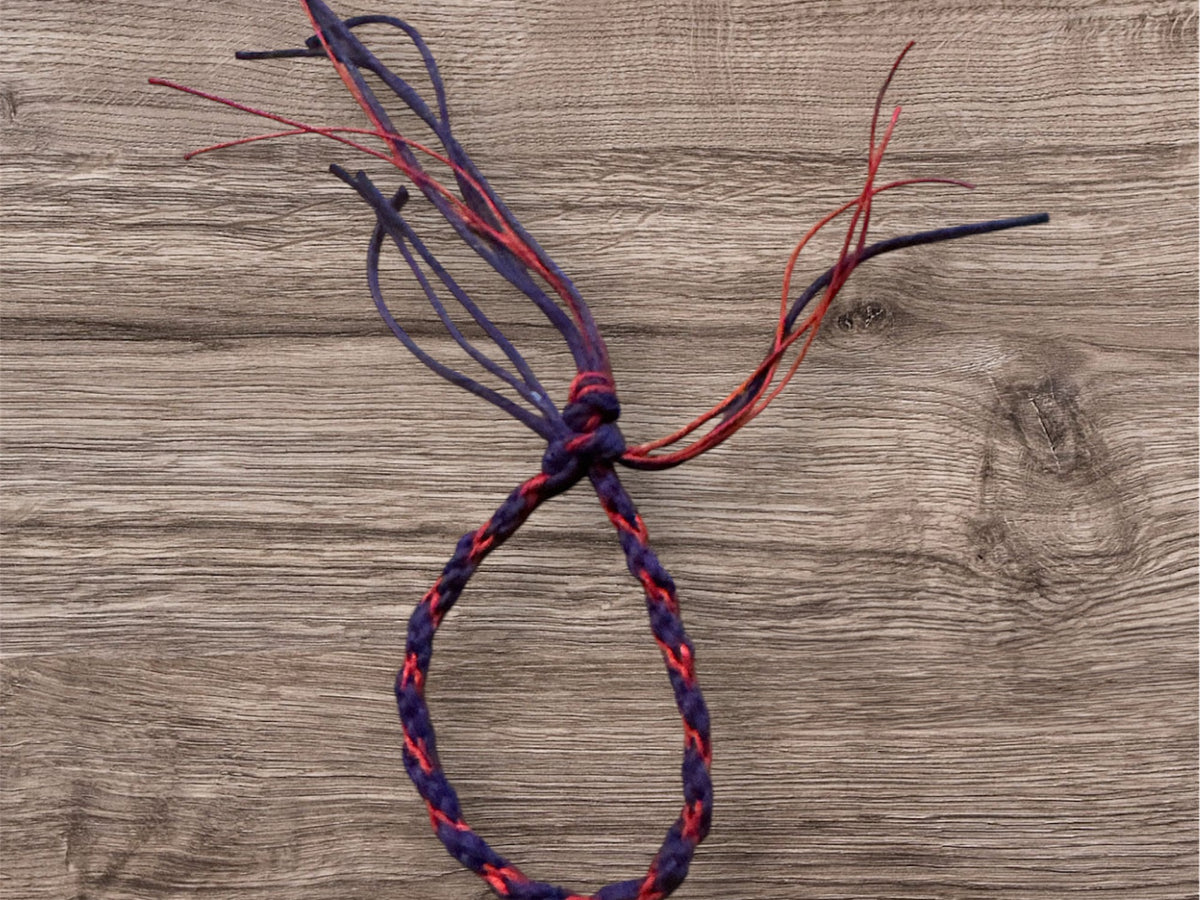 DIY Friendship Bracelet Kit – Complete Craft Set with Template, Instructions, and Colorful Embroidery Strands