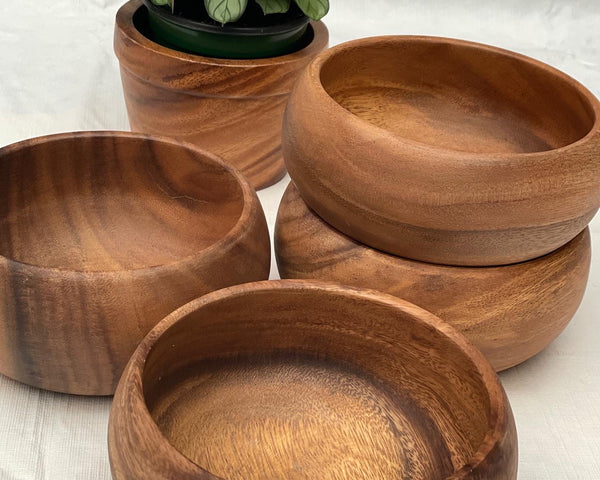 Set of 4 Acacia Wood  Calabash Salad Bowl ( 6 in.x 3 in.)
