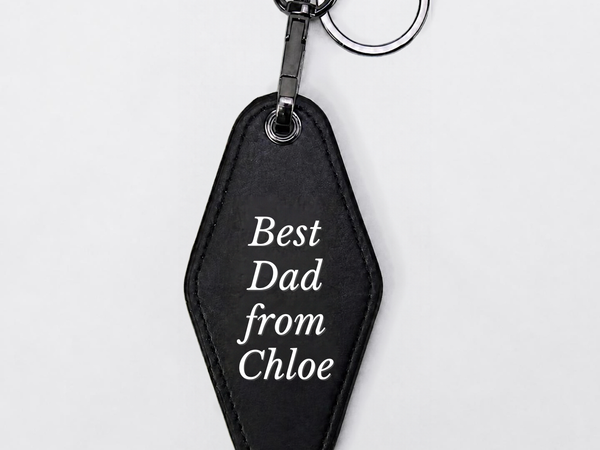 Personalized Leatherette Keychain – Retro Motel Style