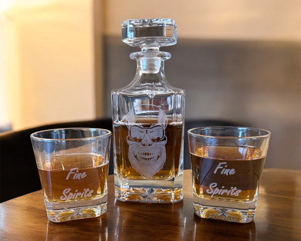 Personalized Whiskey Decanter Set with Optional Gift Box – Custom Engraved Decanter and Glasses for Men, Weddings, or Special Occasions