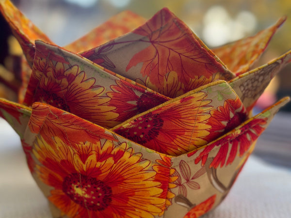 Sunflower Pattern Bowl Cozy