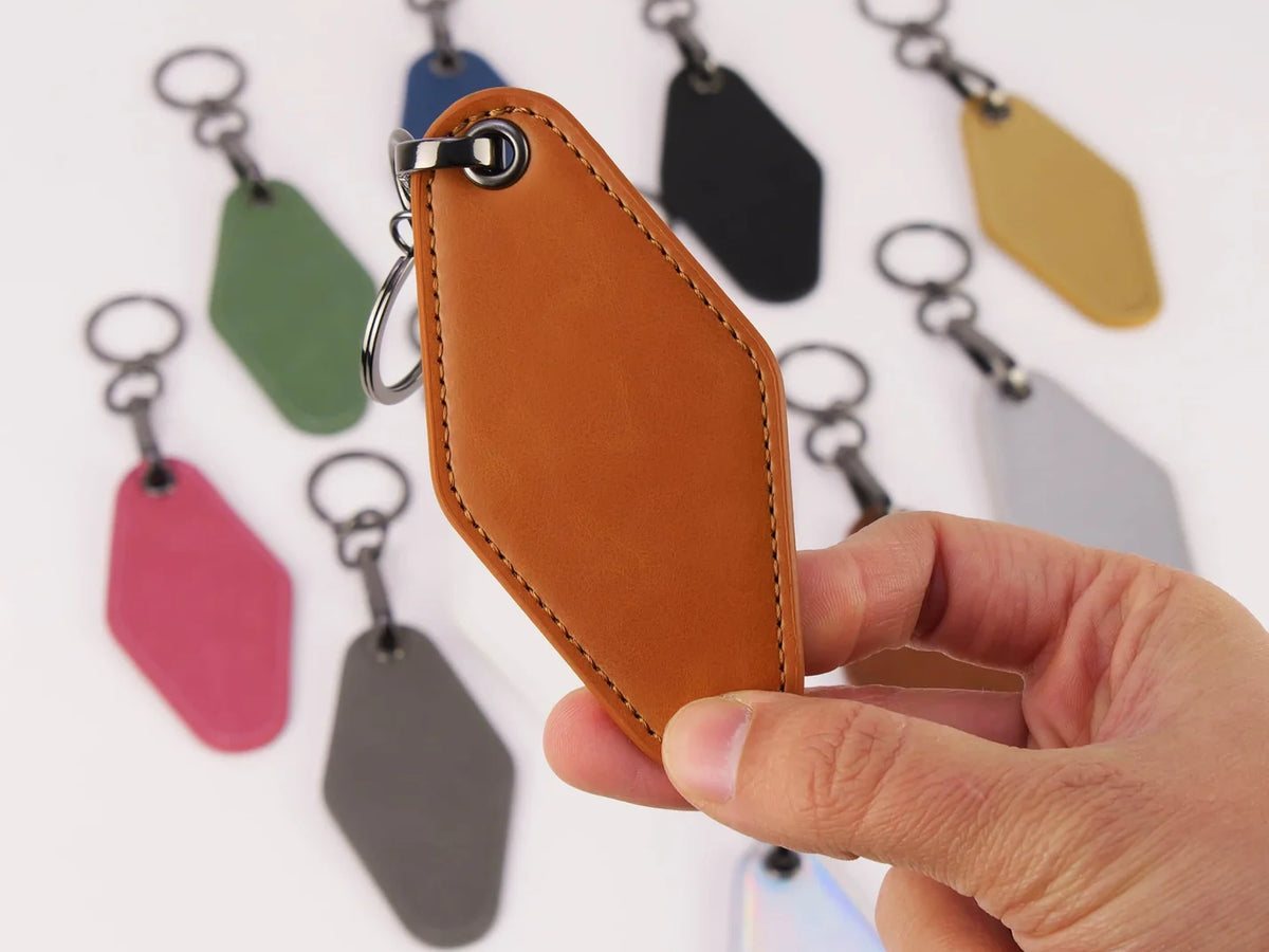 Personalized Leatherette Keychain – Retro Motel Style