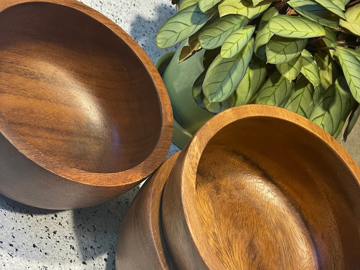 Set of  4 Acacia Wood  Personal Size Salad Bowl ( 6 in.x 3 in.)