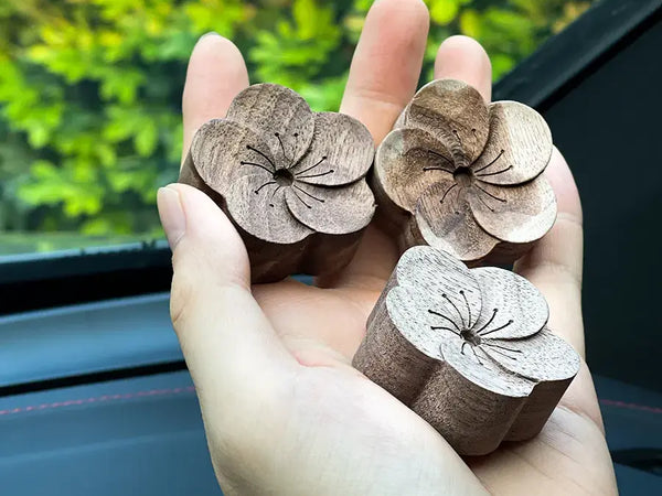Wooden Essential Oil Diffuser for Car-1