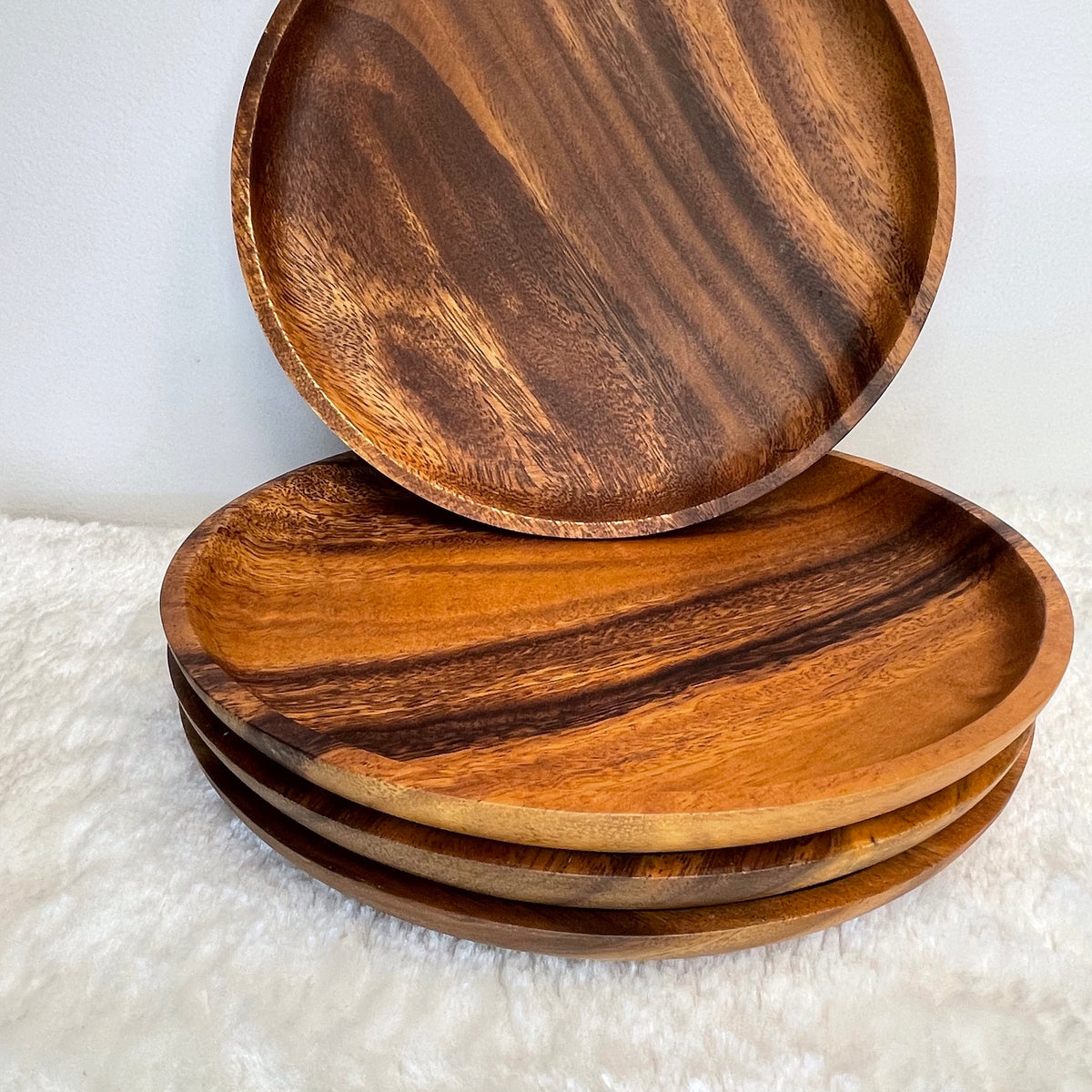 Handmade Acacia Wooden Round Plate, Dinner Plate, Serving plate