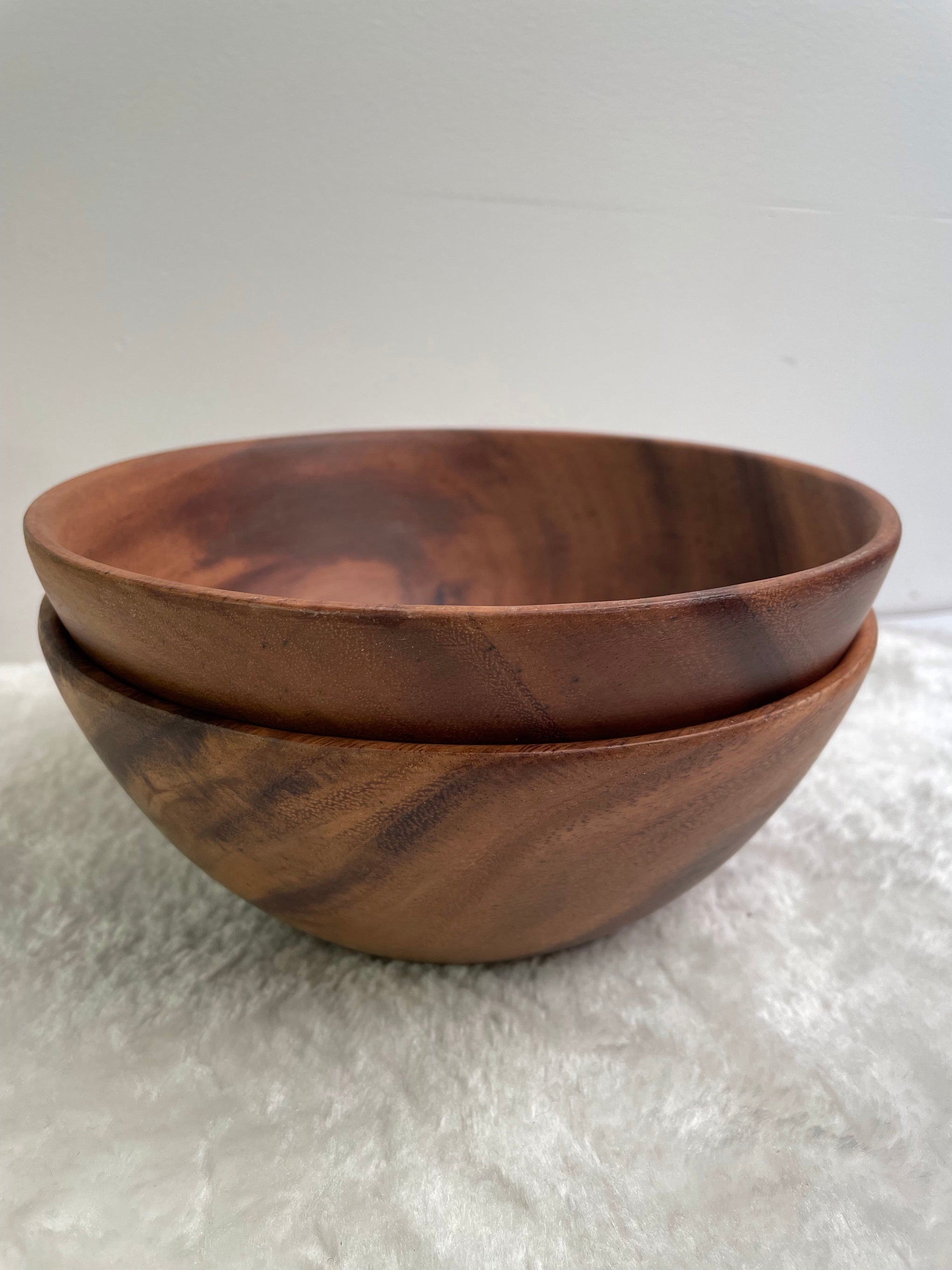 BJ's Wholesale's Large Acacia Wood Serving Bowl Set Is Selling